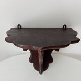 Paire d'étagères anciennes en bois sculpté