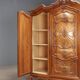 Armoire 3 portes ancienne de style baroque en noyer, XXe siècle