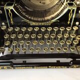 Old Typewriter Underwood No.5
