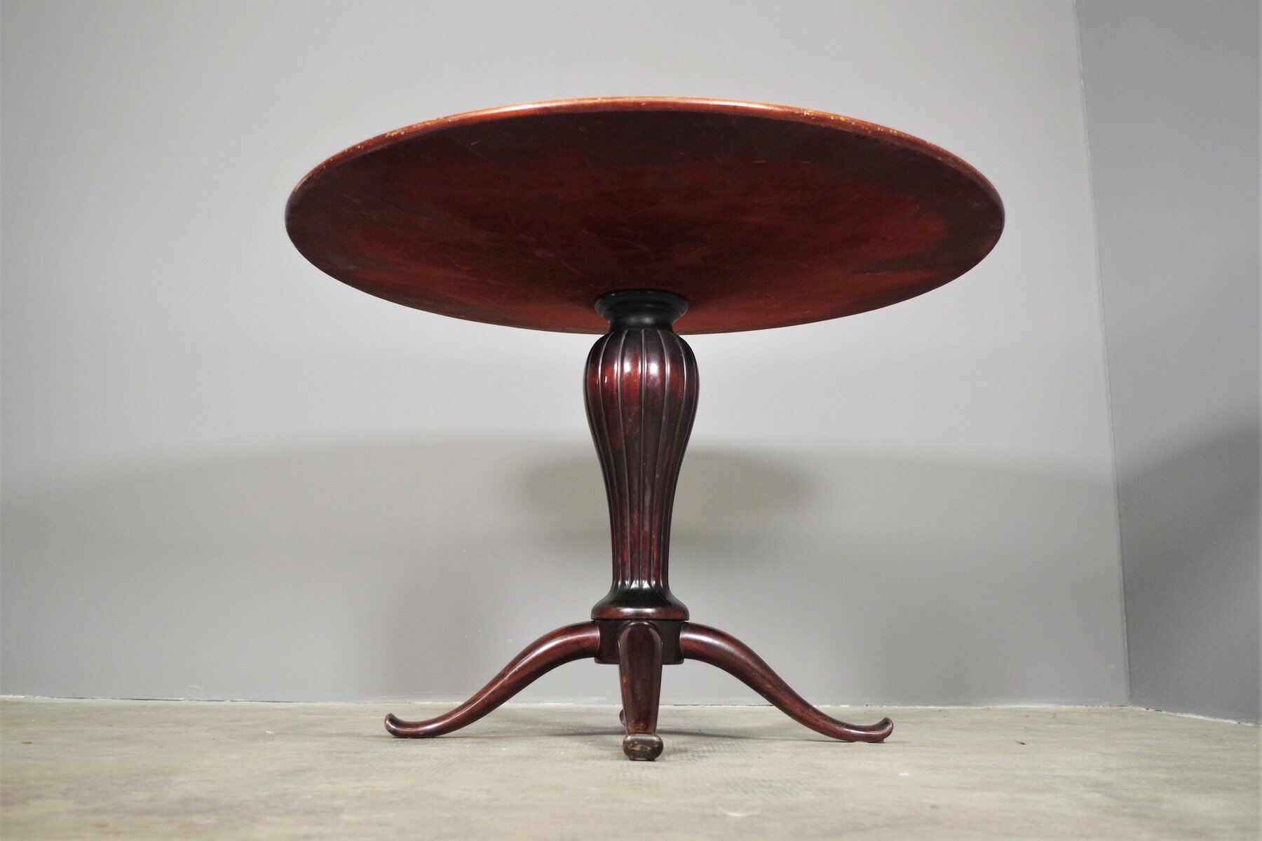 Round mahogany table , 1950