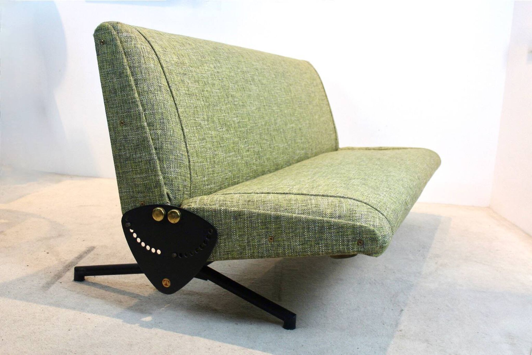 Canapé-lit D70 par Osvaldo Borsani pour Tecno, 1954