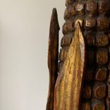 Golden-footed lamp in the shape of a mais
