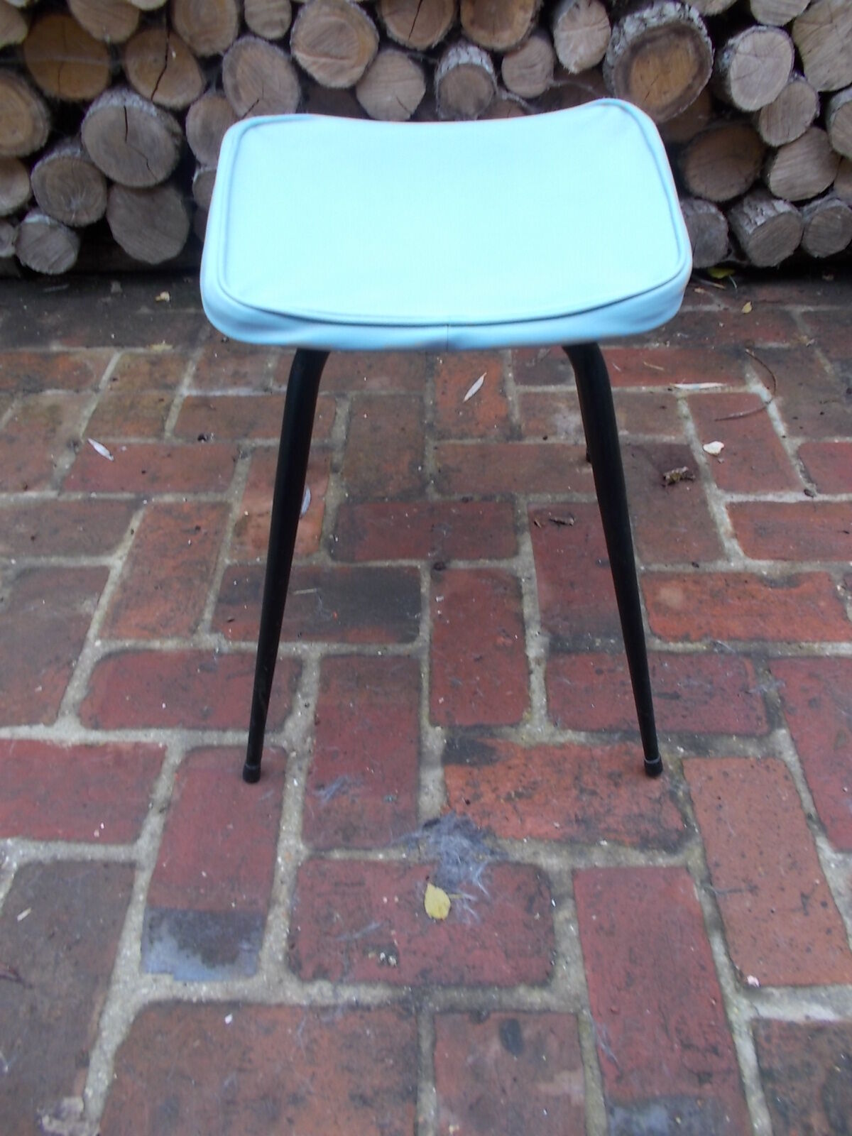 Vintage foot set skai sky blue tapered feet