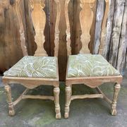 Lot de deux chaises Baroque Suedois