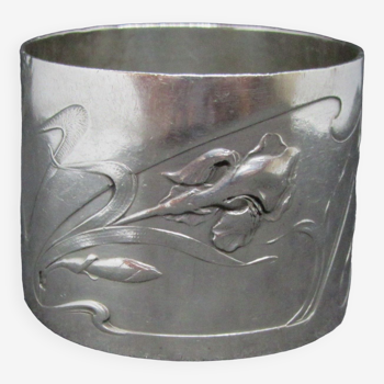 Art nouveau silver towel ring