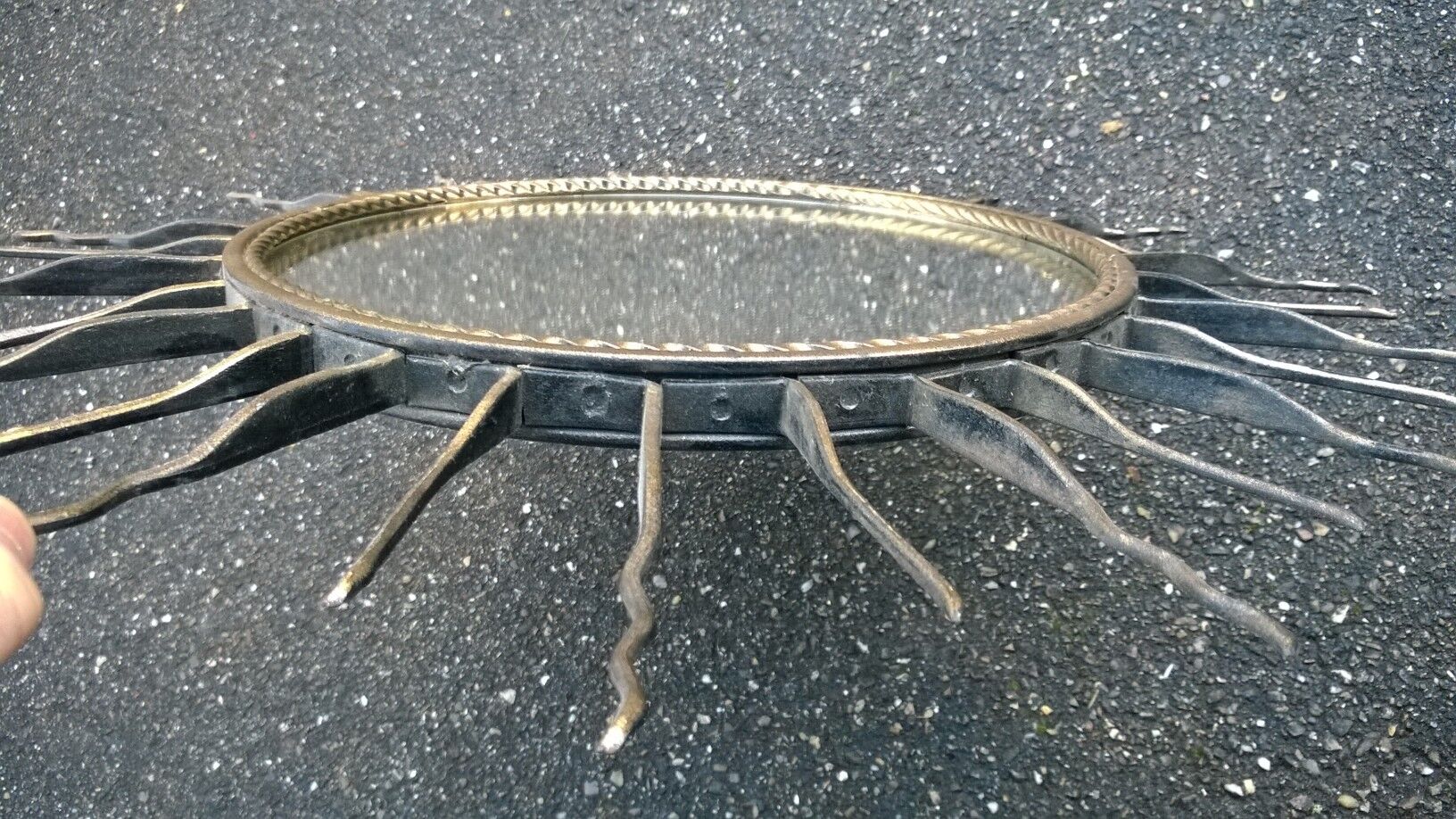 Chaty Vallauris mirror