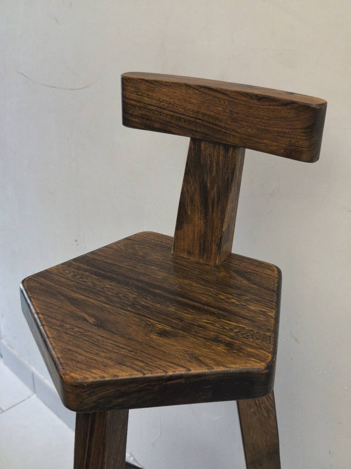 Aranjou high stool bar chair