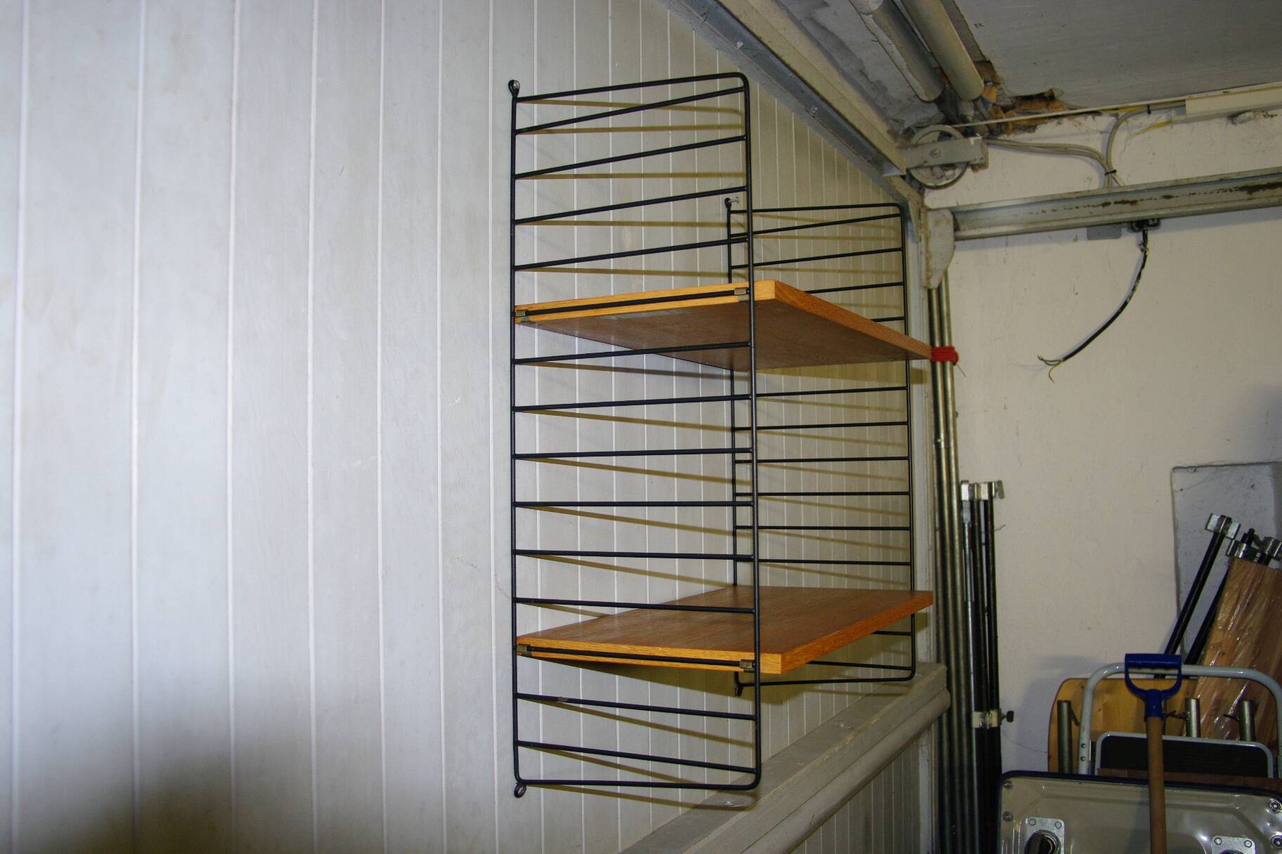 VINTAGE SHELF IN NISSE STRINNING PINE