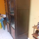 Glass cabinet/display cabinet/bookshelf