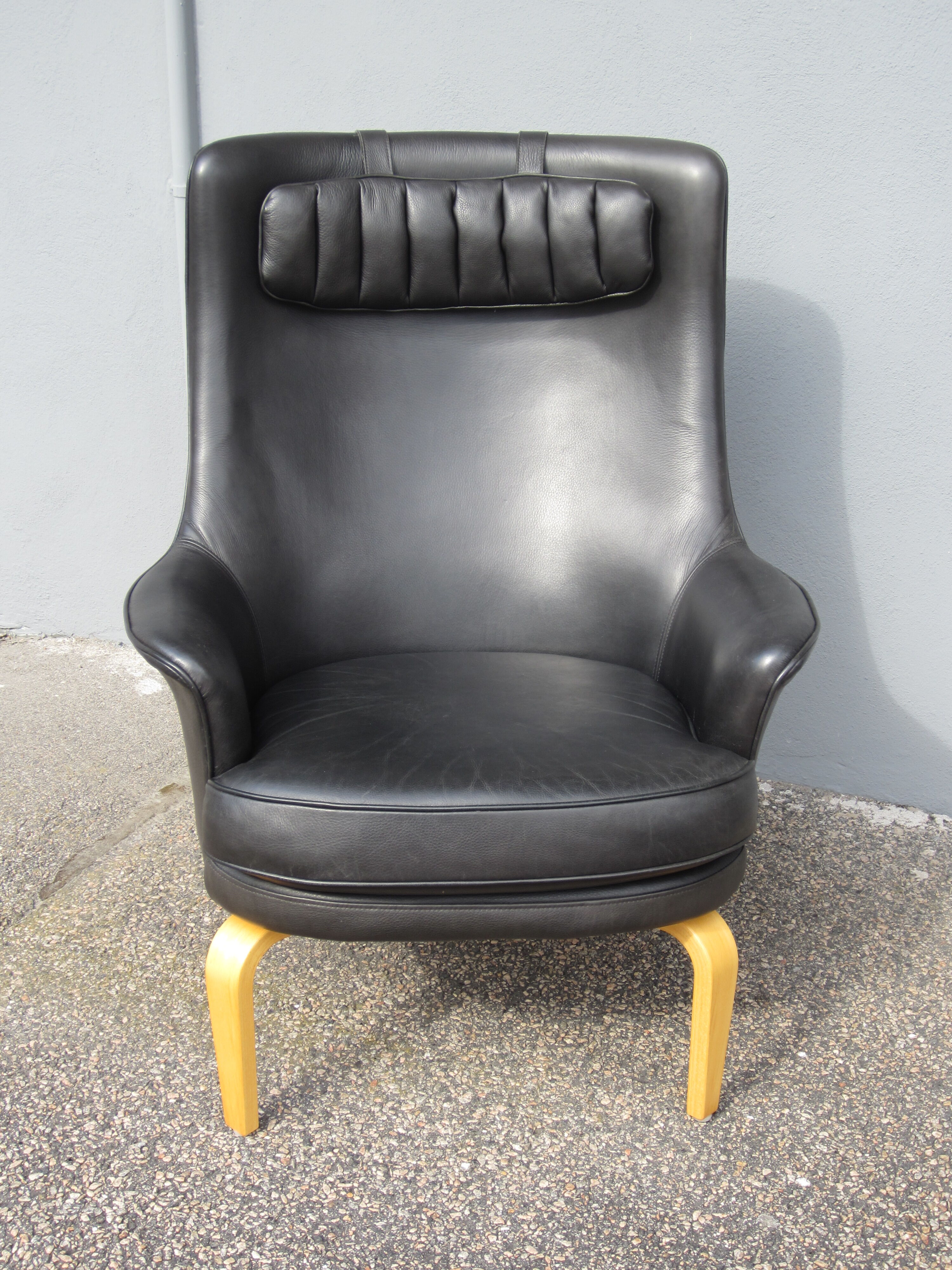 Pilot Scandinavian armchair by Arne Norell in black leather