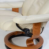 Stressless relaxation chair Consul (M) Classic in teak and ivory leather, Norway