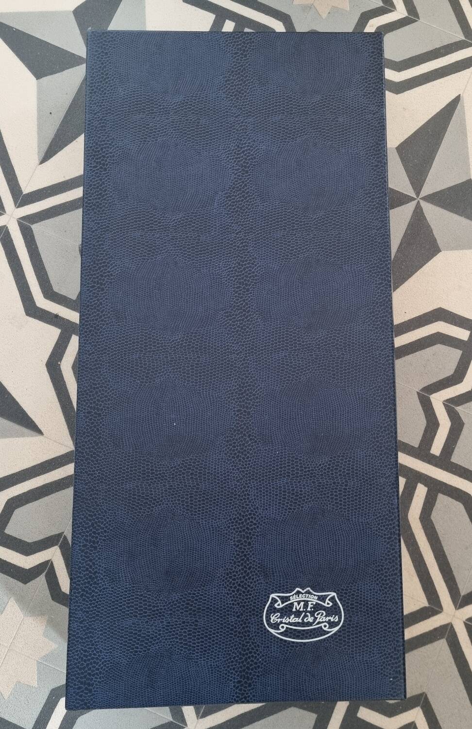 6 colored Paris crystal champagne flutes