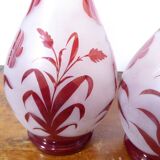 Paire de vases en verre