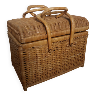 Rectangular wicker vanity case basket
