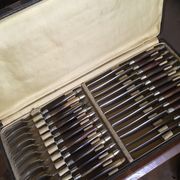 Series of dessert cutlery in stainless steel "with two lions"