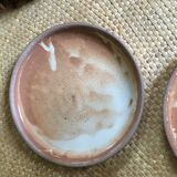 Series of 8 flat sandstone plates