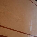 Large marble dining table – Central base