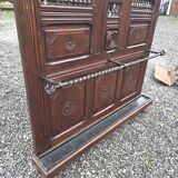 Breton wall-mounted chestnut locker