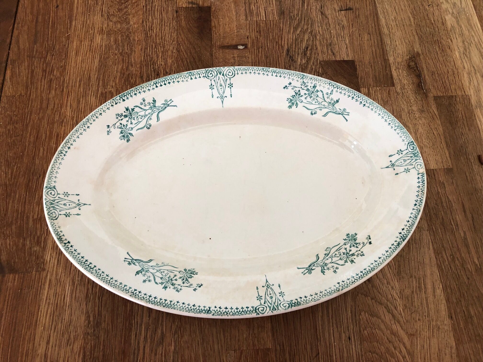 Oval dish Saint-Amand 32x25