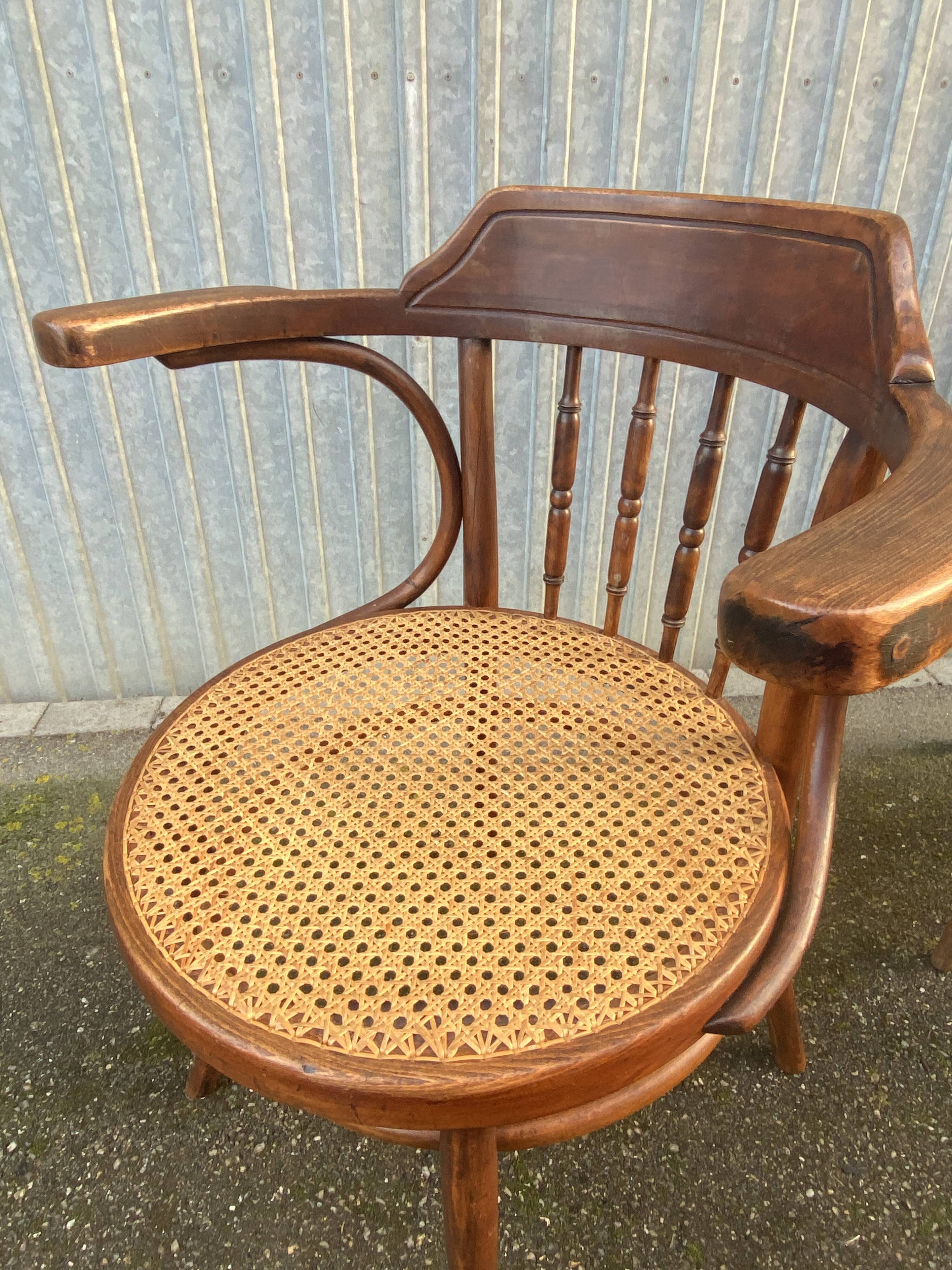 Fauteuil Bois courbé viennois vers 1920