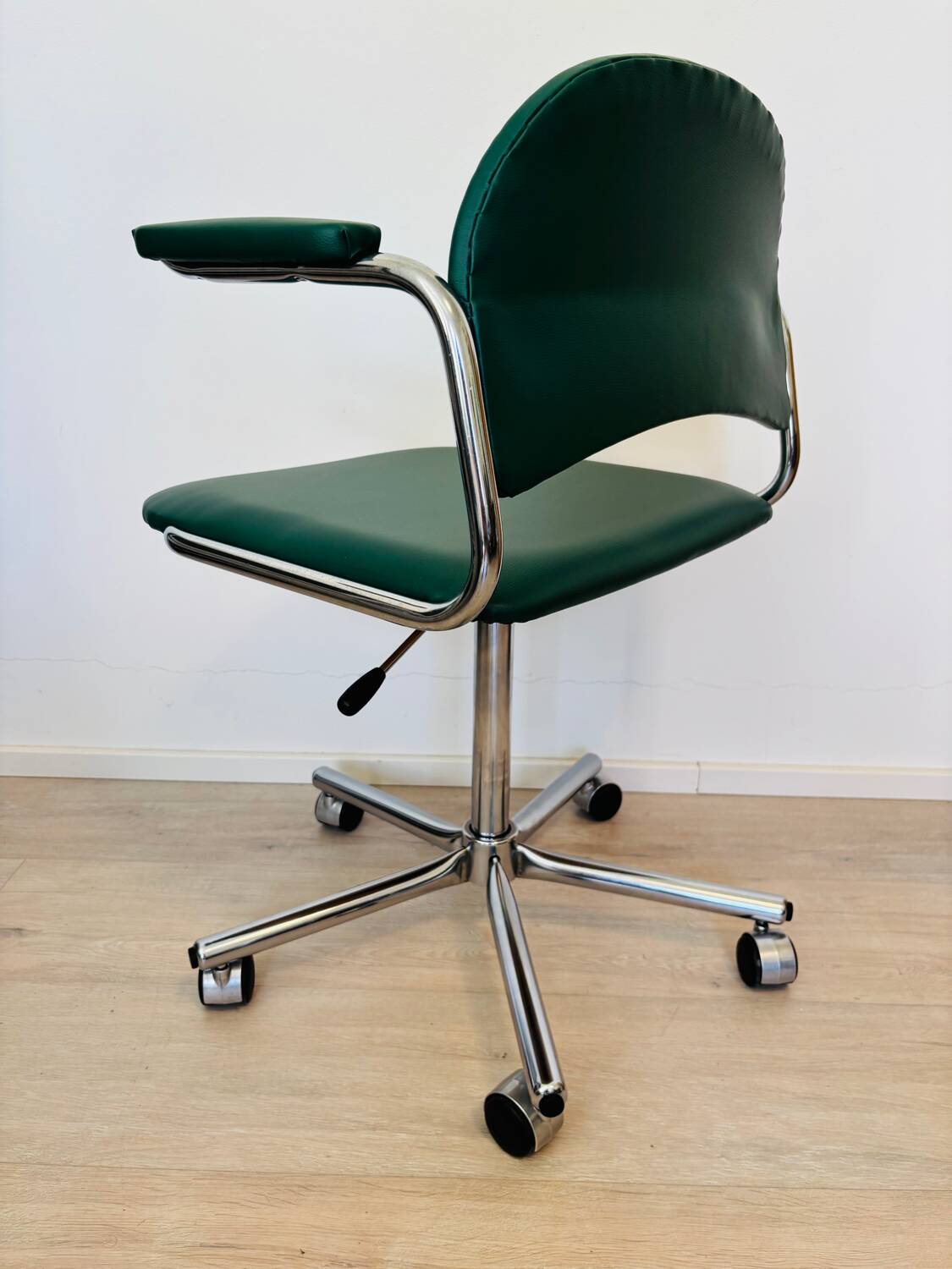 Fully Restored Kovona Green Office Chair from Czechoslovakia 1970’s