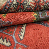 Traditional Vintage Persian Carpet Area Rug- 121x182cm