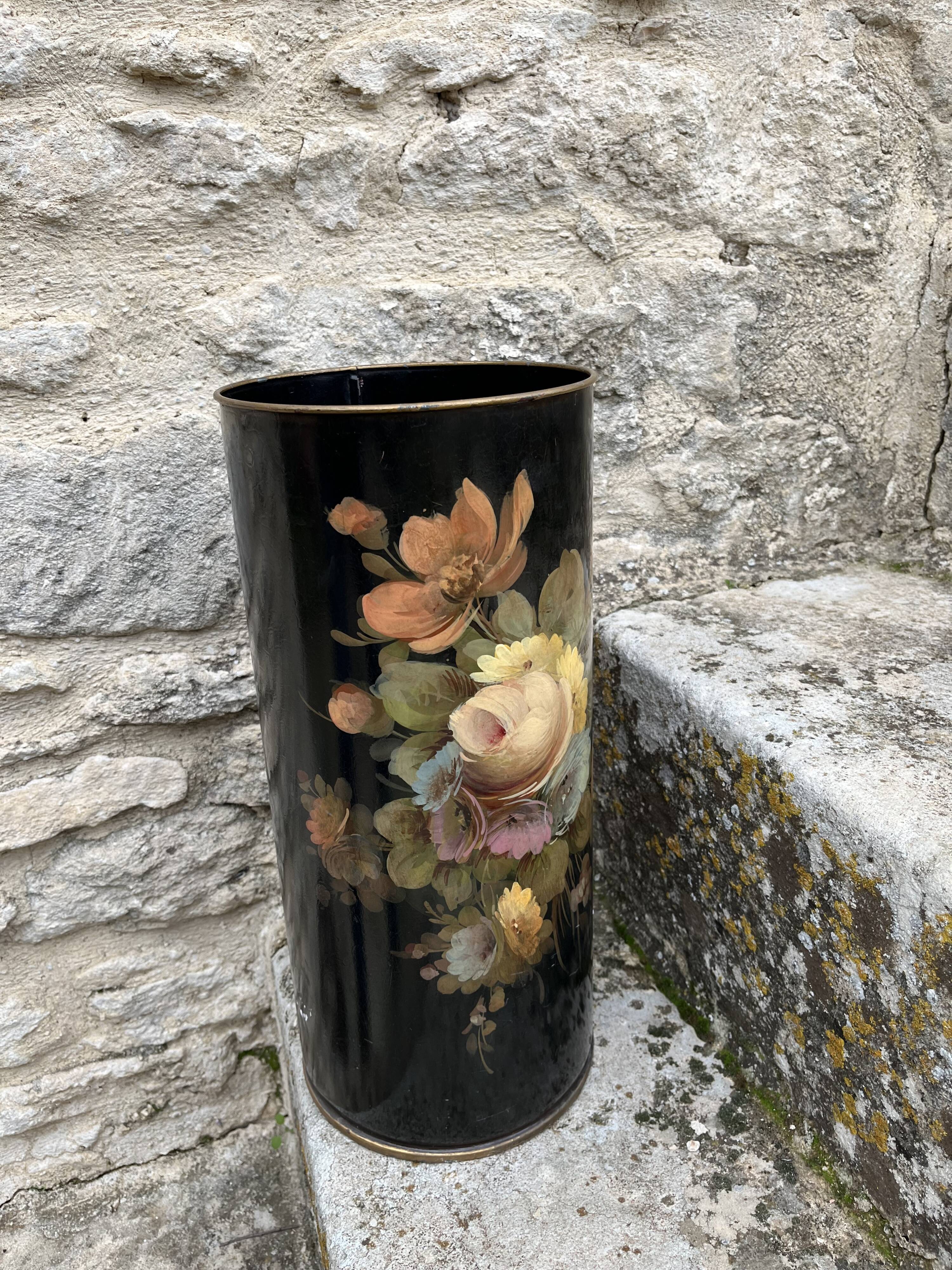 Napoleon III umbrella stand