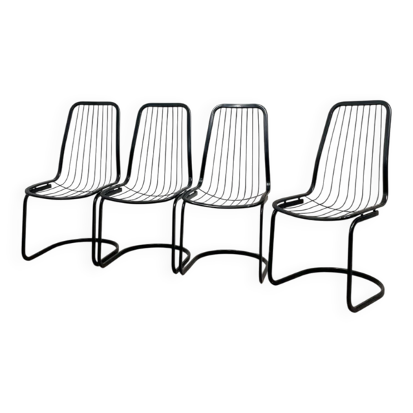 4 chaises en métal filaire noir