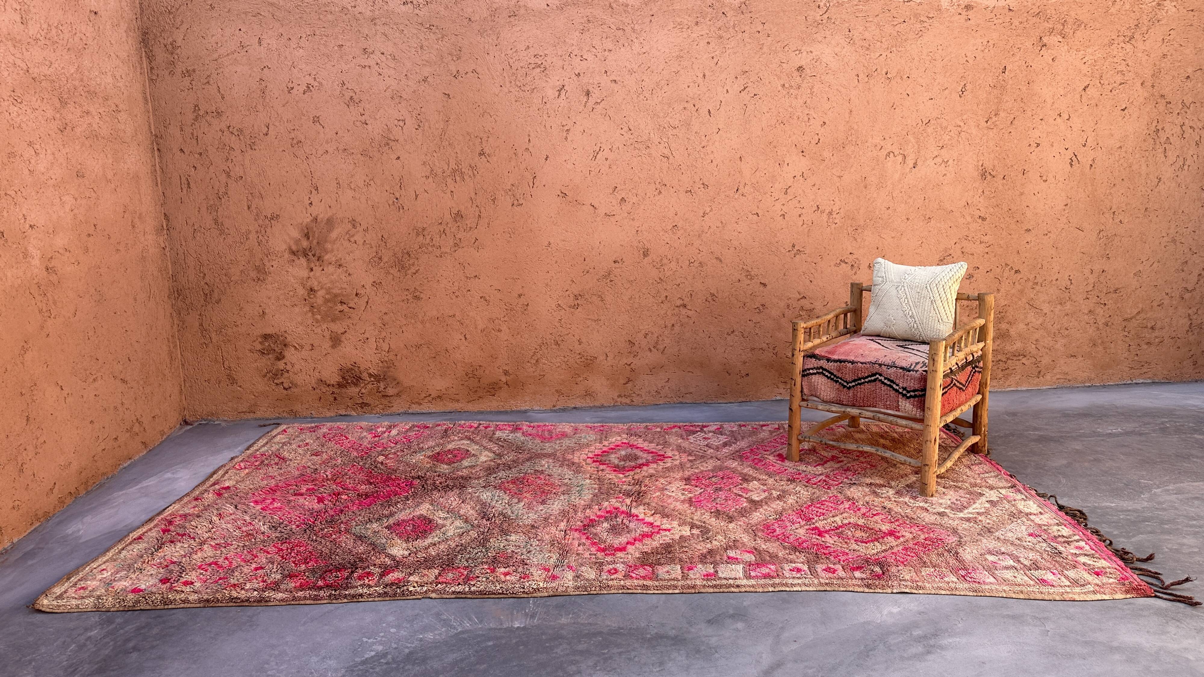 Tapis Marocain Boujad rose - 380 x 186 cm