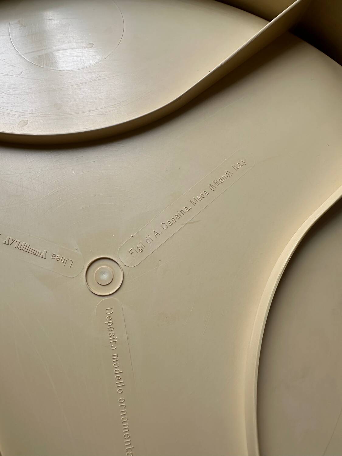 Merama table by Gianfranco Frattini for Cassina