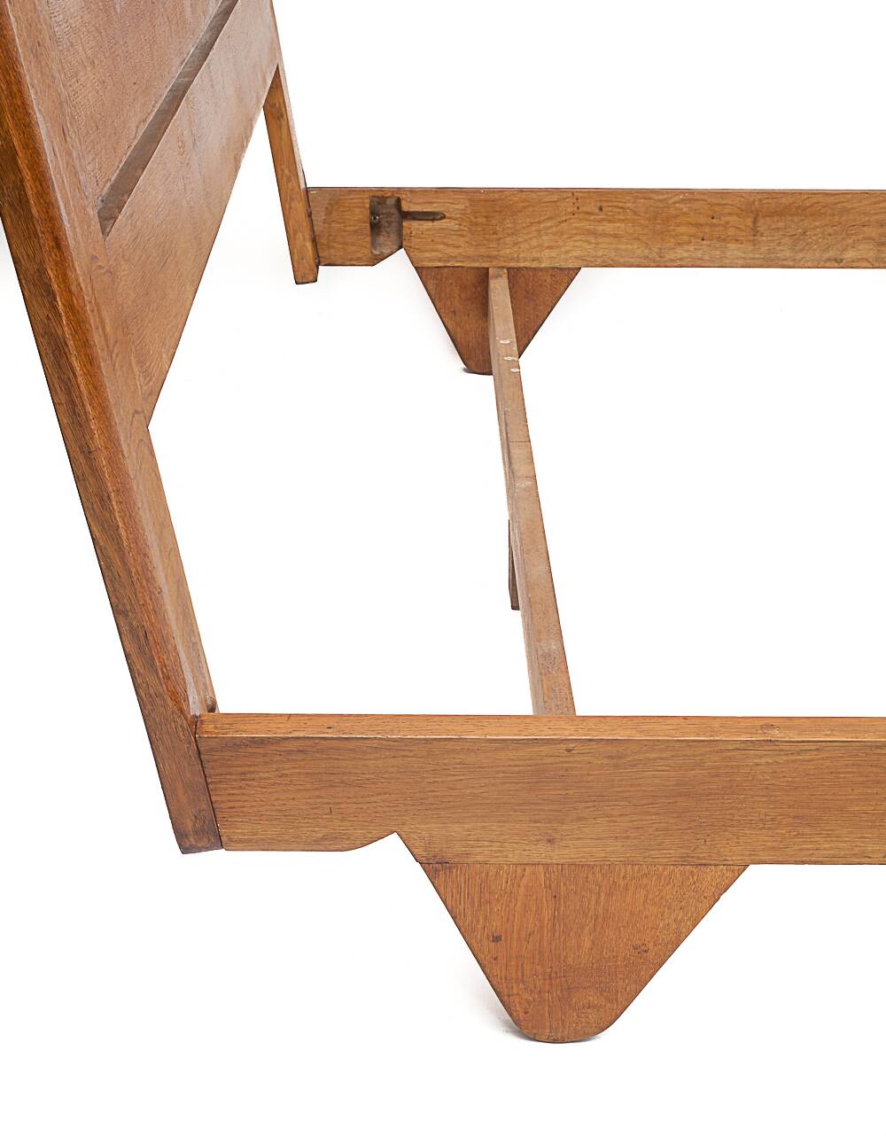 Bed by Guillerme and Chambron