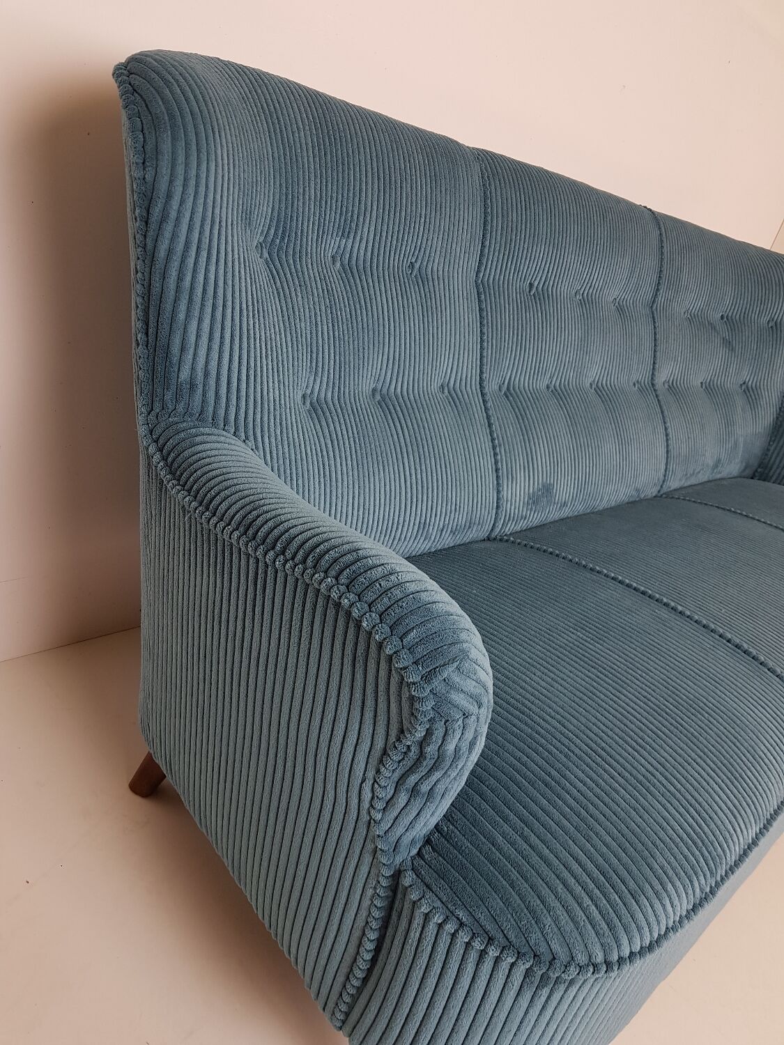 Artifort sofa petrol blue ribcord by Theo Ruth