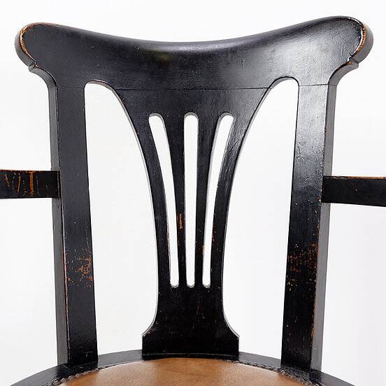 Chaise de paquebot en chêne teinté noir du 19e siècle