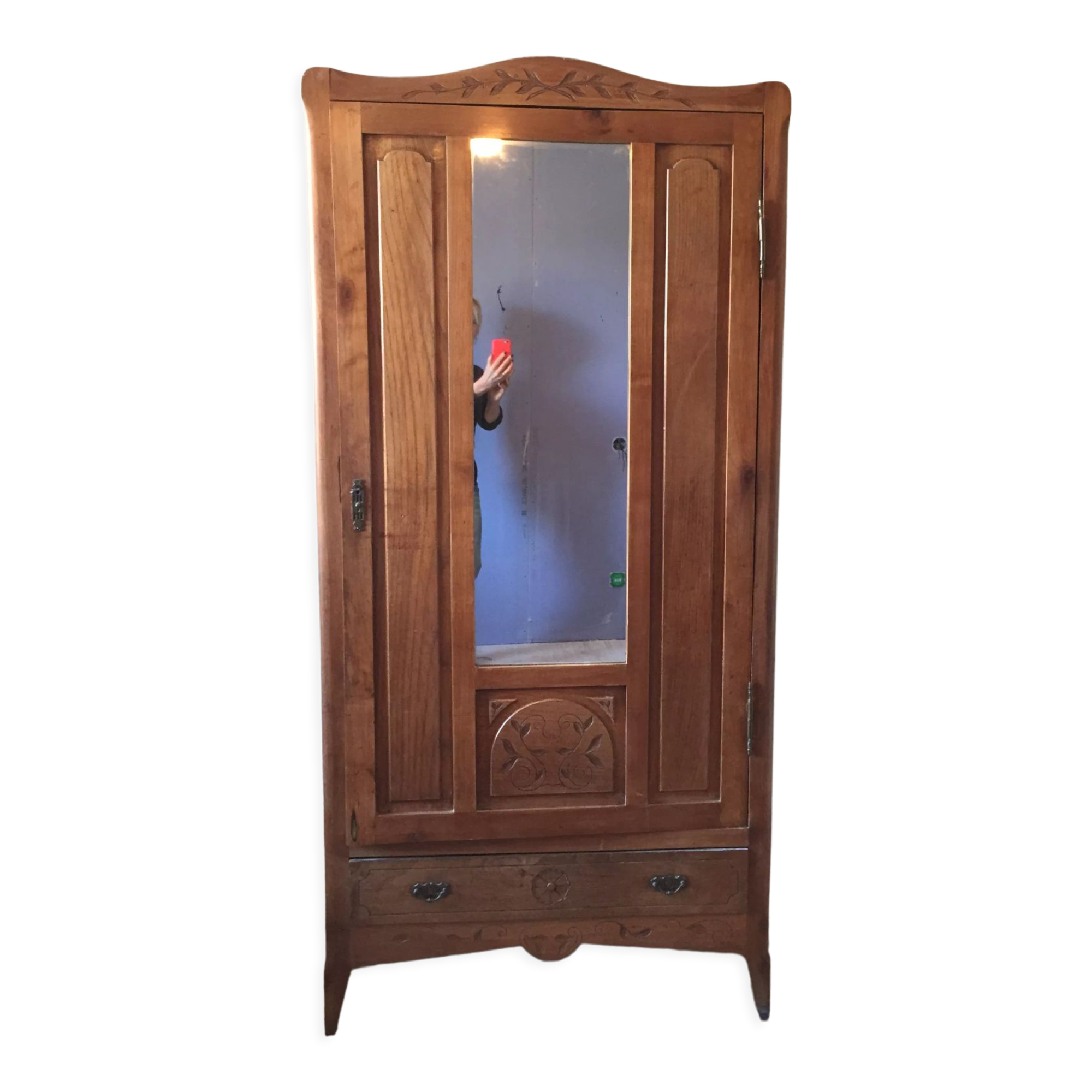 Vintage mirror cabinet