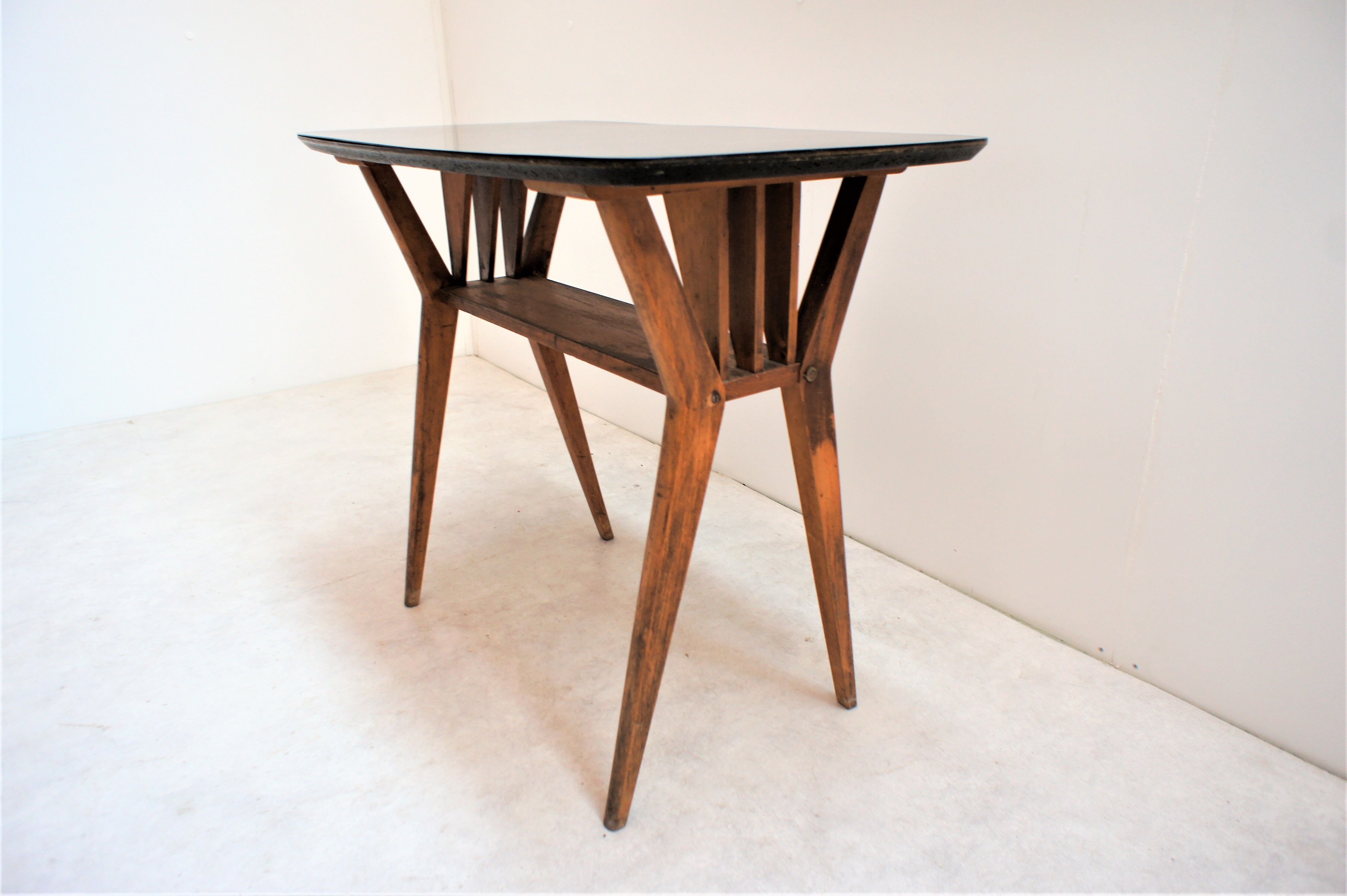 Vintage booster desk