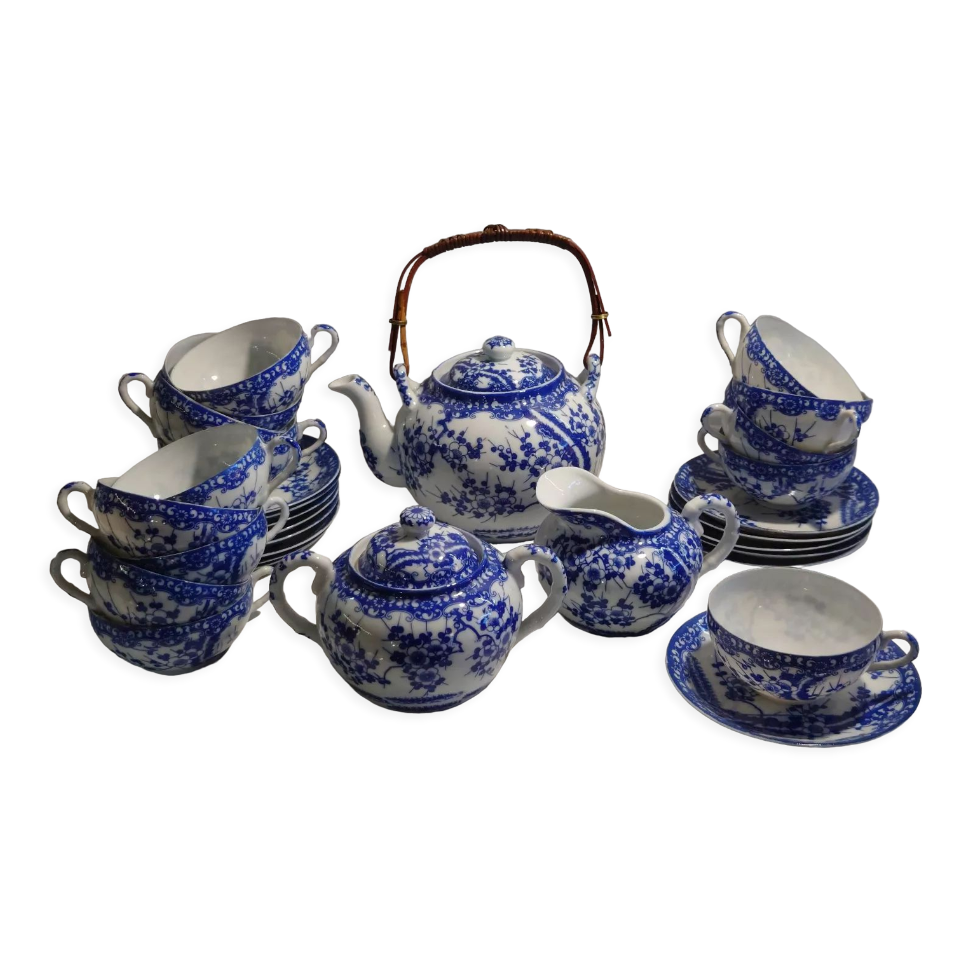 Japanese porcelain tea set