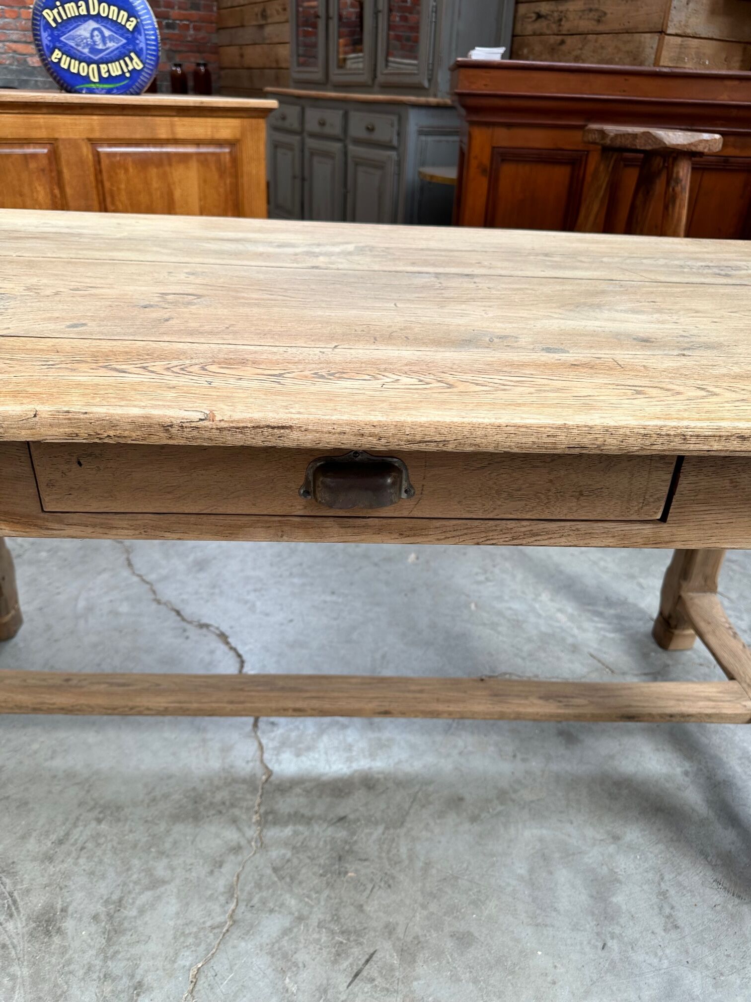 Oak country table