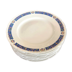 service de 8 assiettes - porcelaine
