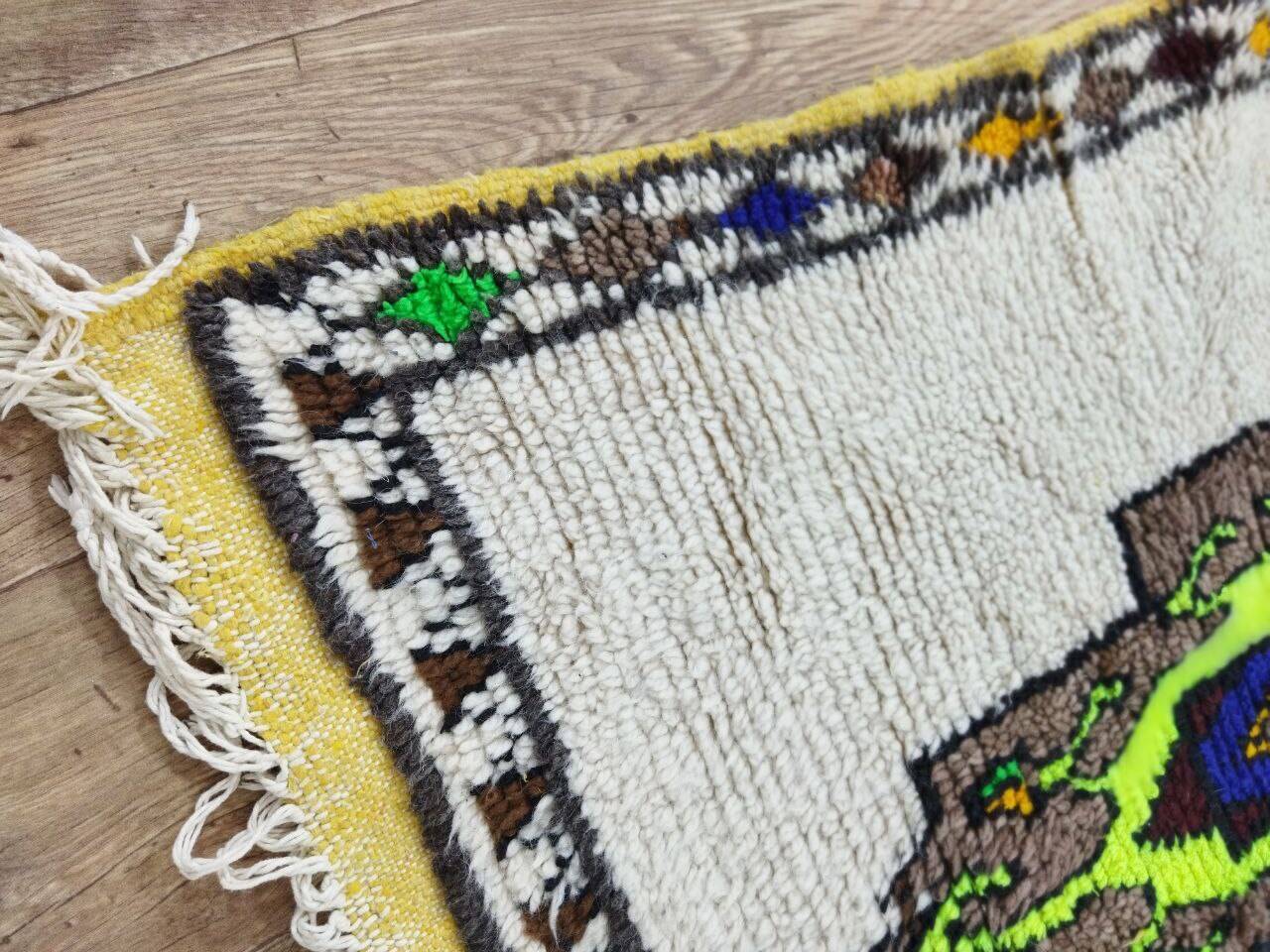 Handcrafted Moroccan Berber Rug 217 X 88