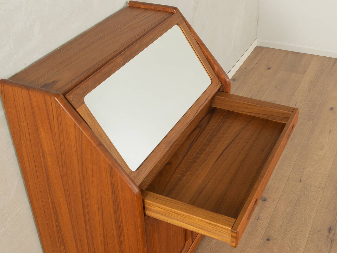 1980s secretary desk by Dyrlund