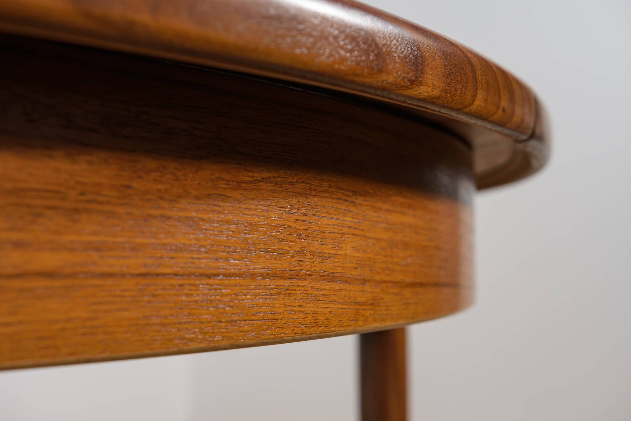 Mid-Century Teak Round Fresco Dining Table from G-Plan, United Knigdom.
