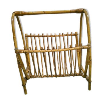 Vintage rattan magazines rack