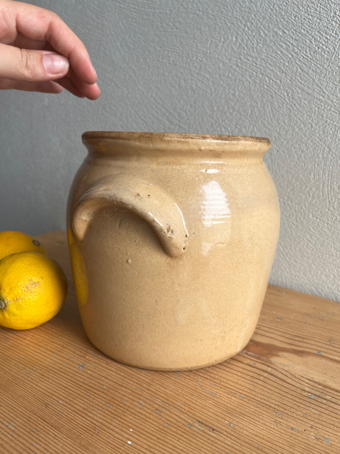 Old stoneware pot / storage jar / jam jar