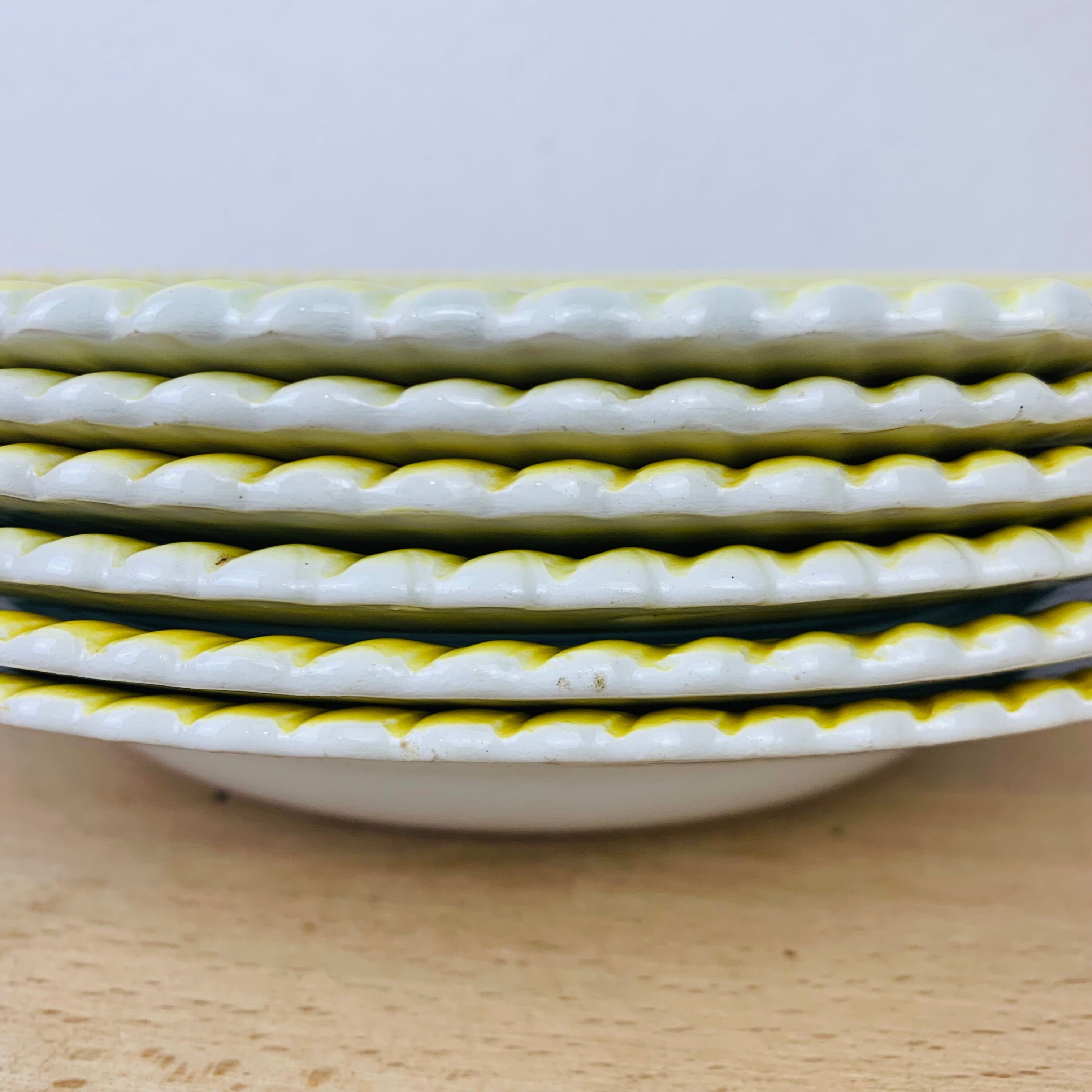 Set of 6 vintage hollow plates in earthenware
