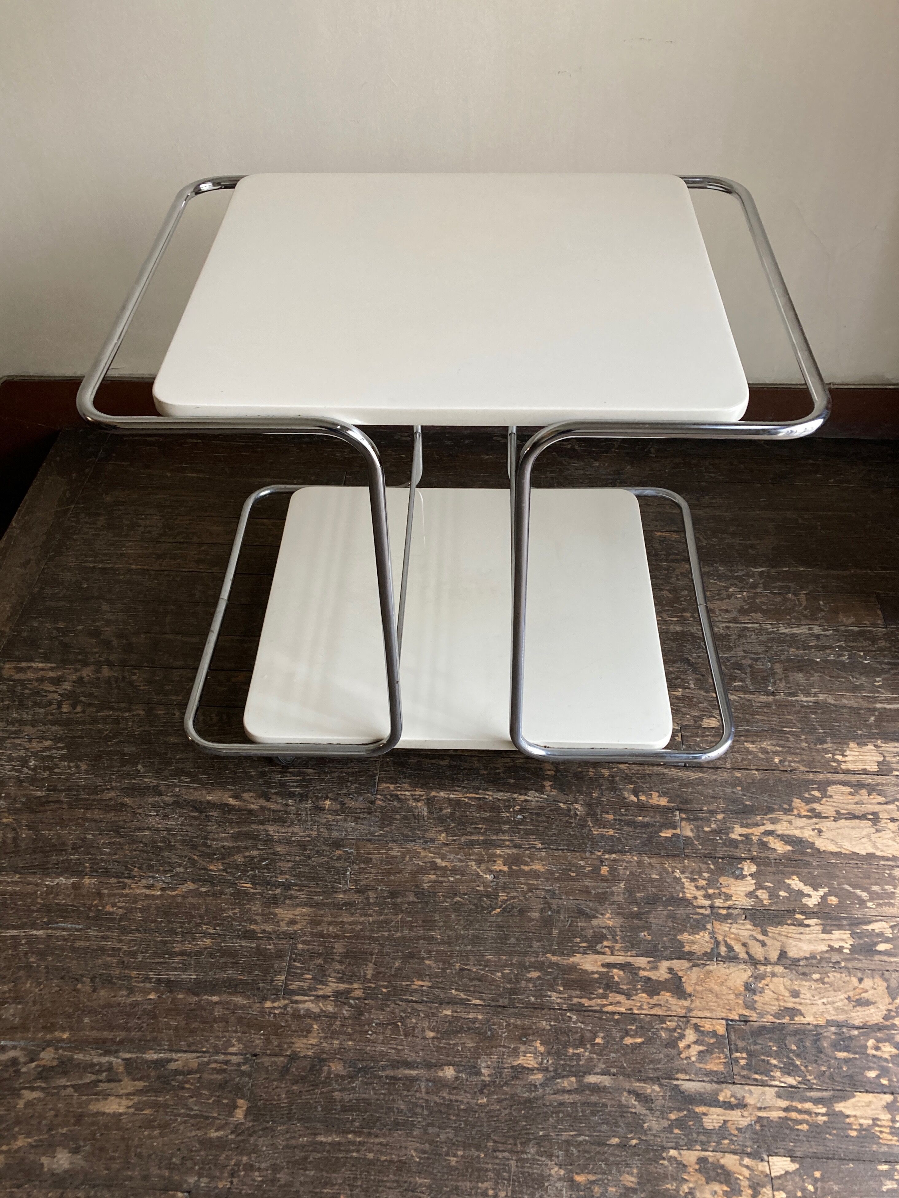 White trolley Italian design side table 1970