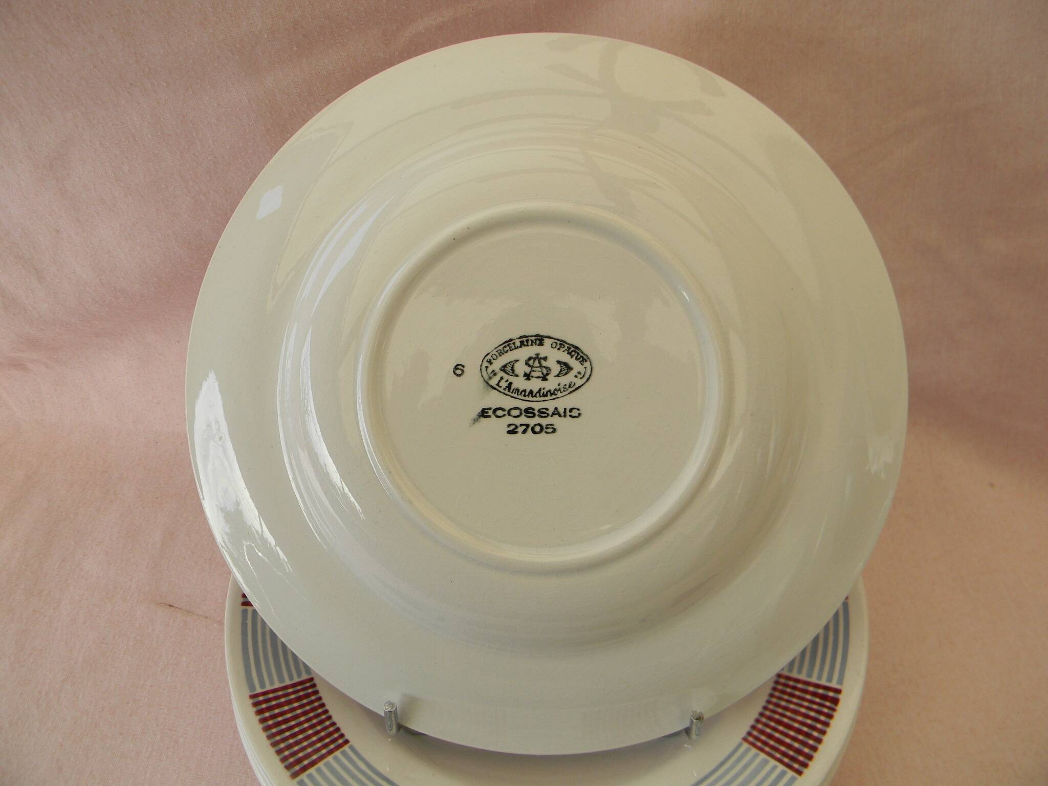 6 deep plates in earthenware from saint amand. scottish model.