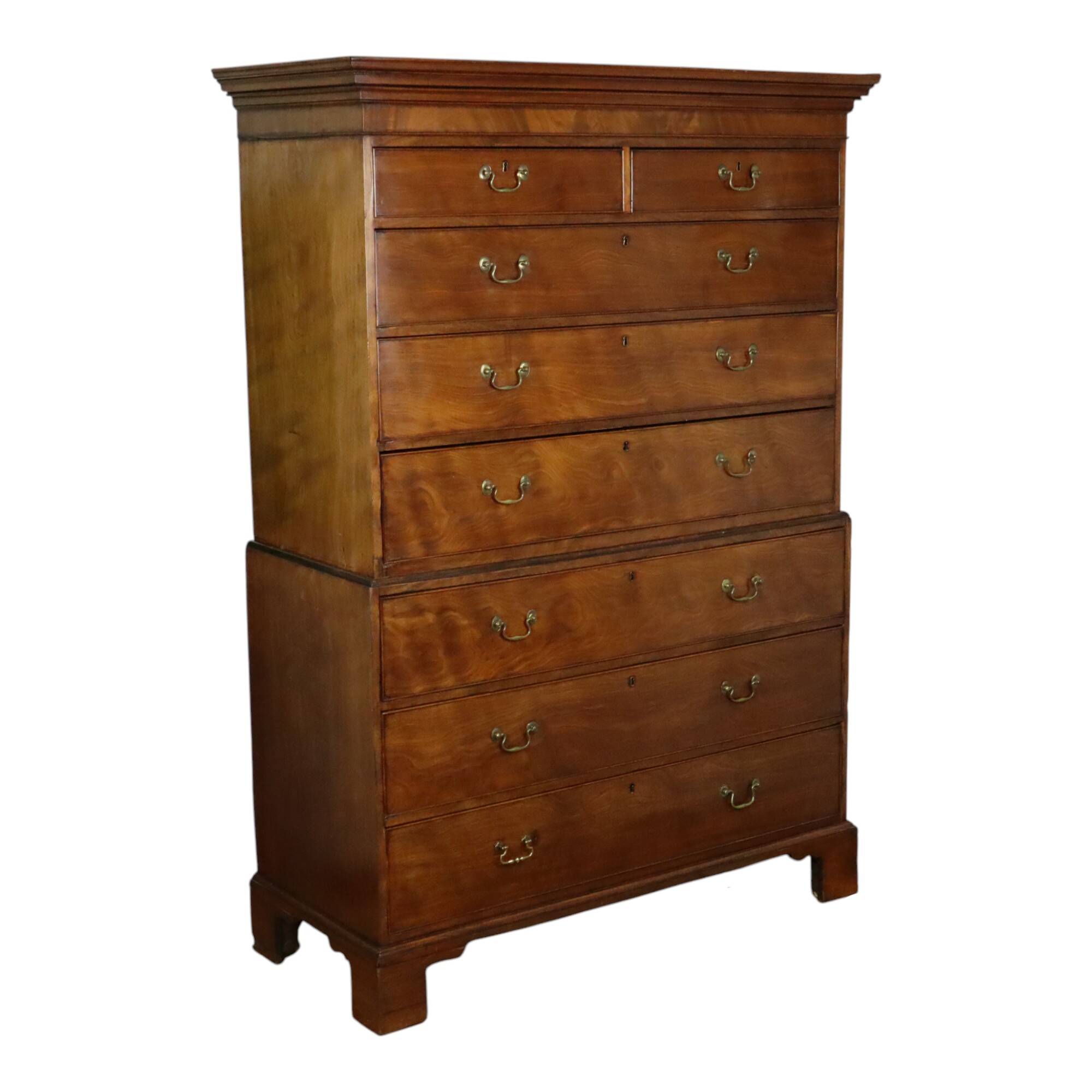 Antique mahogany commode, George III style, 19th century.