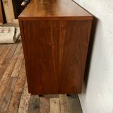 Vintage walnut 50/60 style Scandinavian style spindle feet black spindles