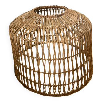Rattan lampshade