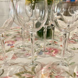 Crystal wine glasses (bud-shaped foot)